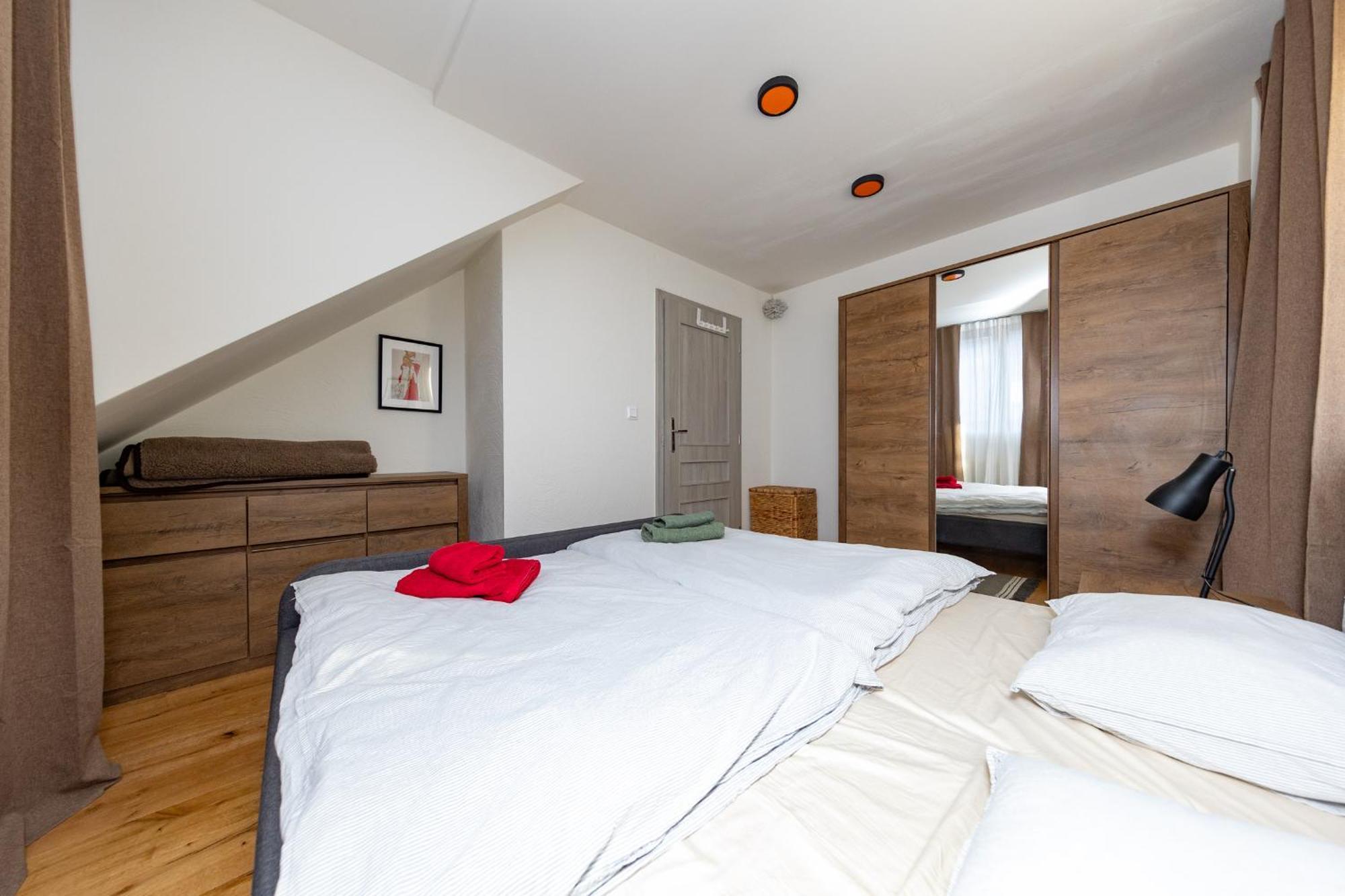 Apartman Juh ตาเล ภายนอก รูปภาพ